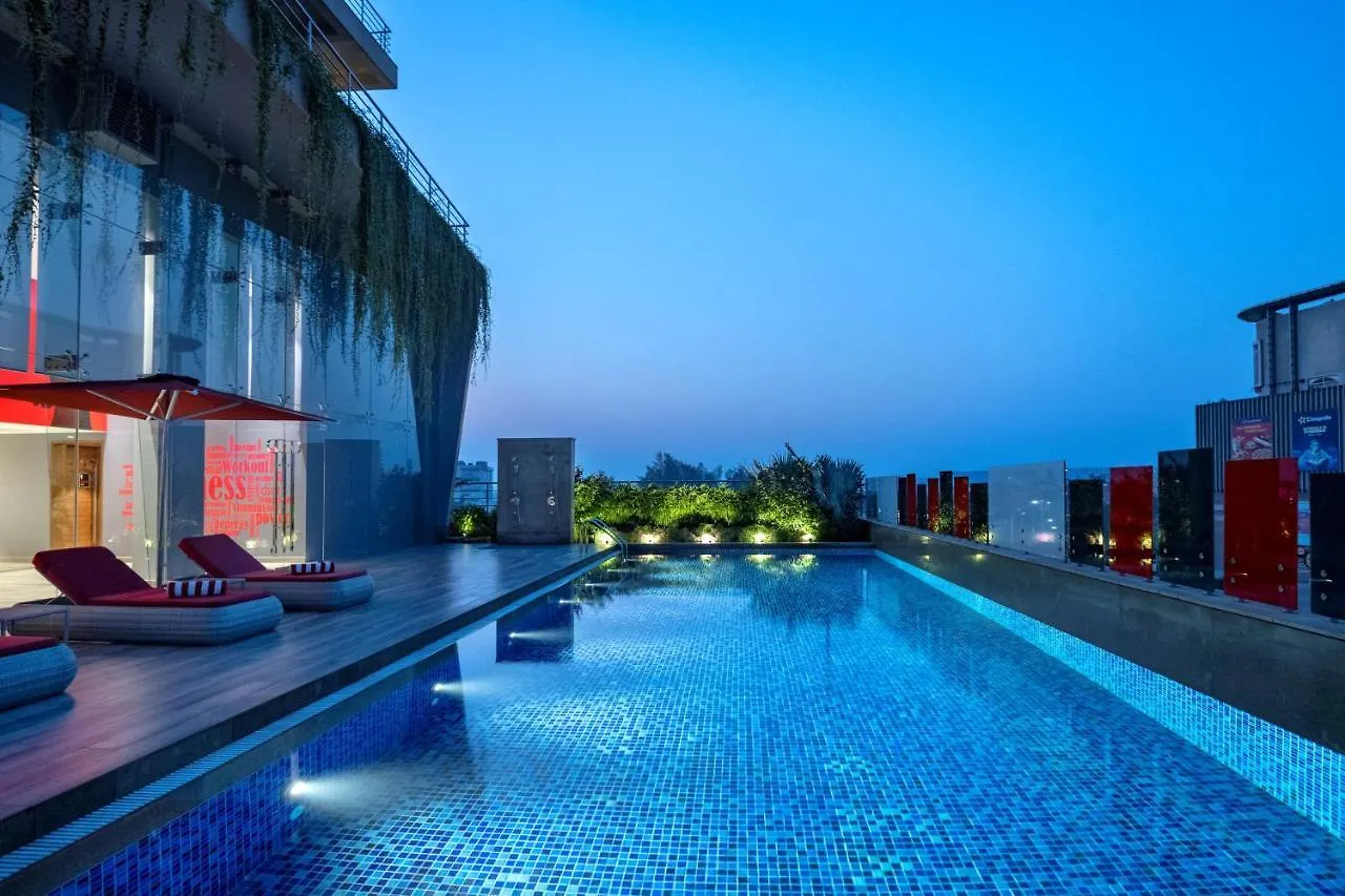 Hotel Radisson Red Chandigarh Mohali