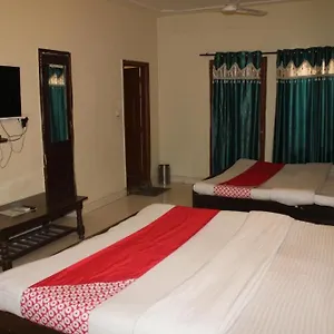 Otel New Apple Rose Near Railway Station Dariya Uco Bank Ke Pass
